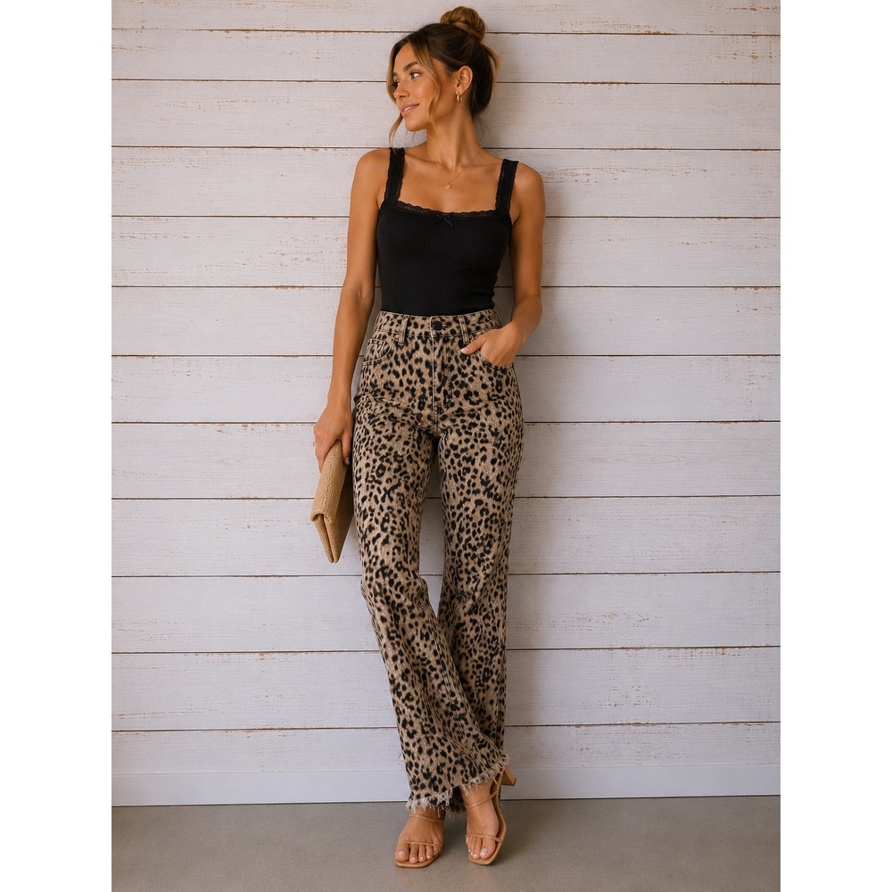 Kensie Jeans The Savannah Flare Pants Womens 8/29 Leopard Animal Print High Rise